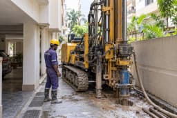 Robo Rig borewell drilling machine